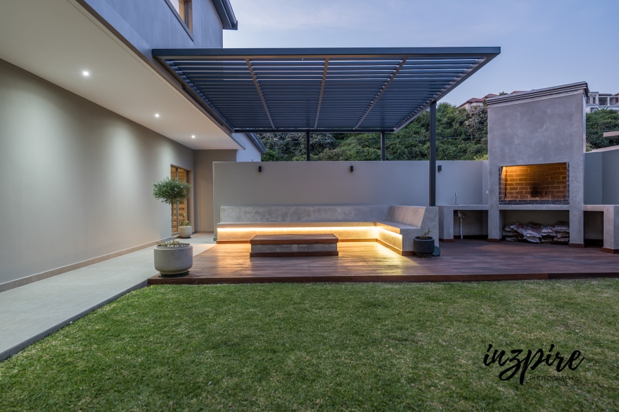 4 Bedroom Property for Sale in Glentana Western Cape